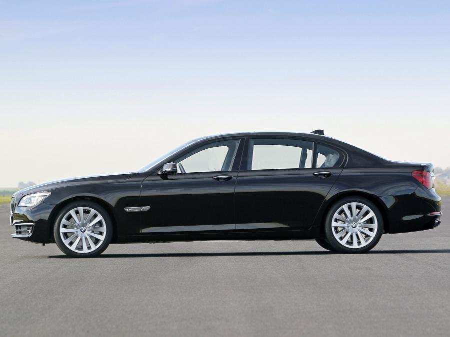  BMW 760Li 2012 года  (фото 6 из 10)